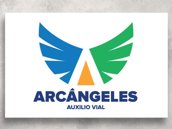 <span>ARCANGELES – LOGO</span><i>→</i>
